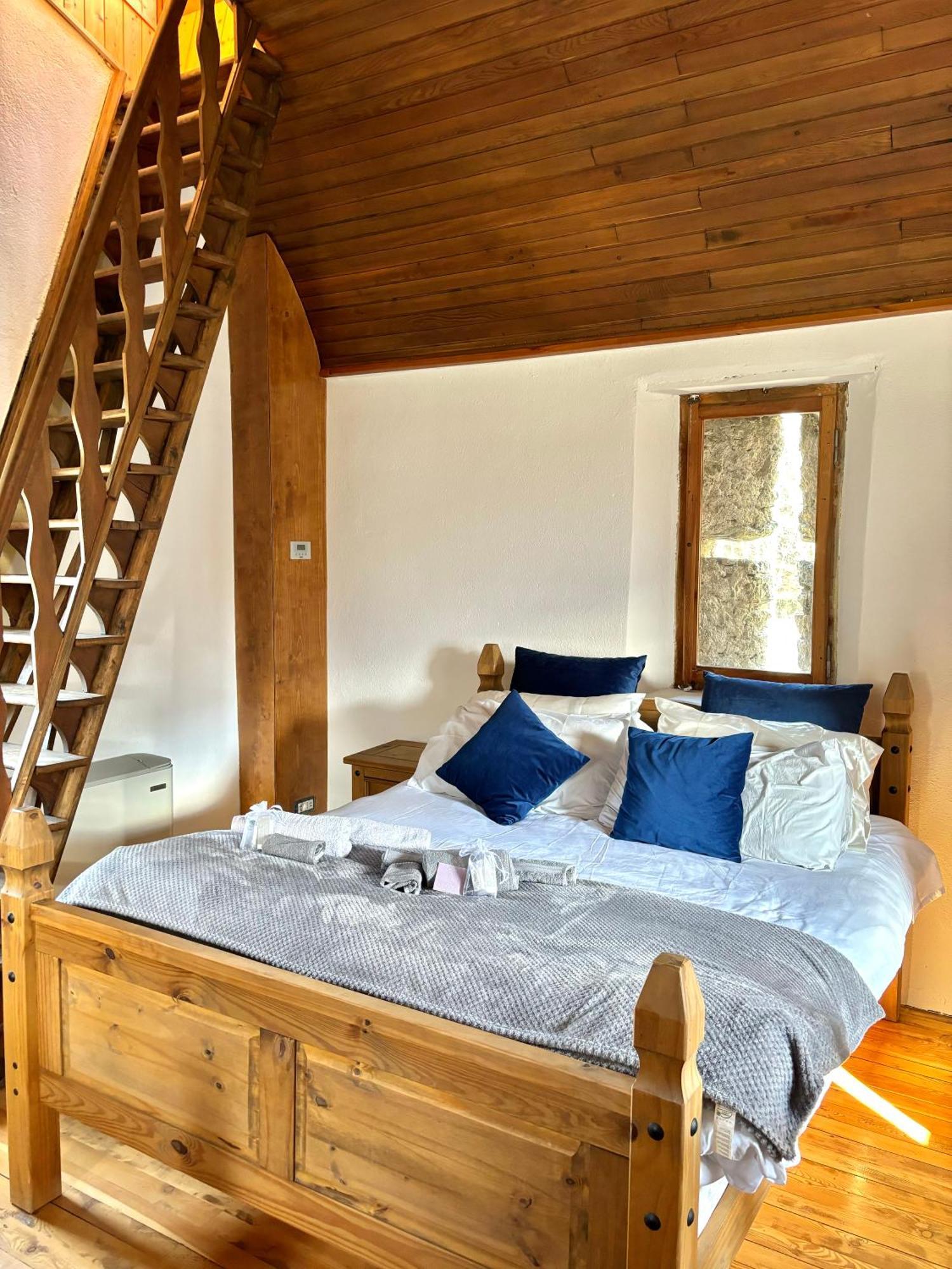Foppoli Castle, Private 11Th Century Fortress With Panoramic View, Sauna And Hot Tub Overlooking The Valtellina Mazzo di Valtellina Eksteriør bilde