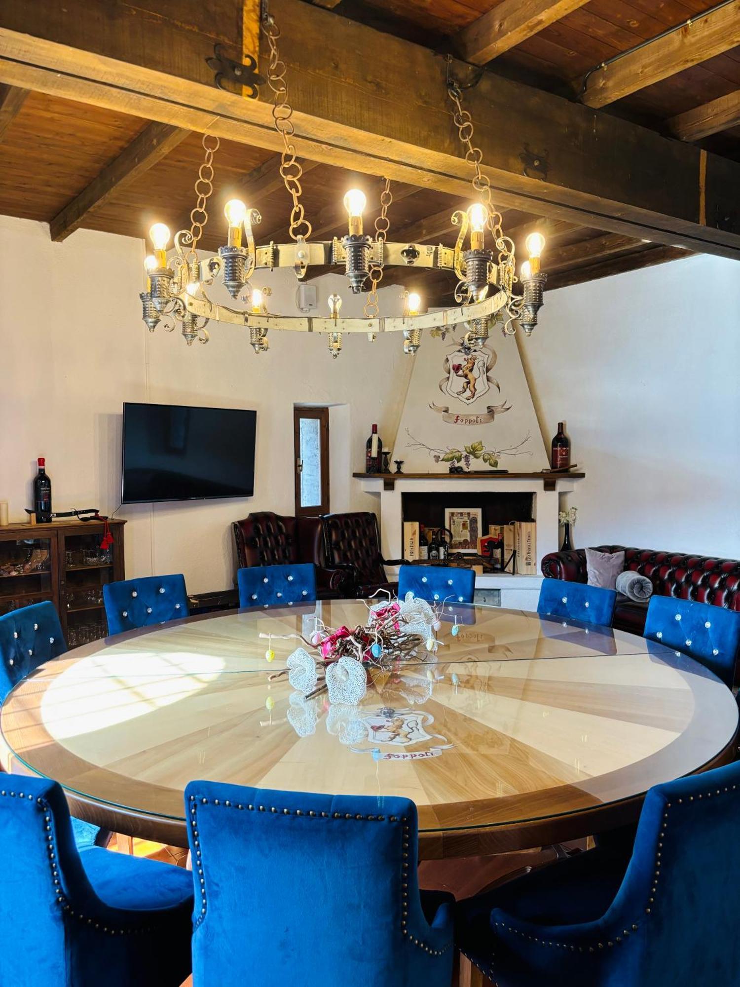 Foppoli Castle, Private 11Th Century Fortress With Panoramic View, Sauna And Hot Tub Overlooking The Valtellina Mazzo di Valtellina Eksteriør bilde