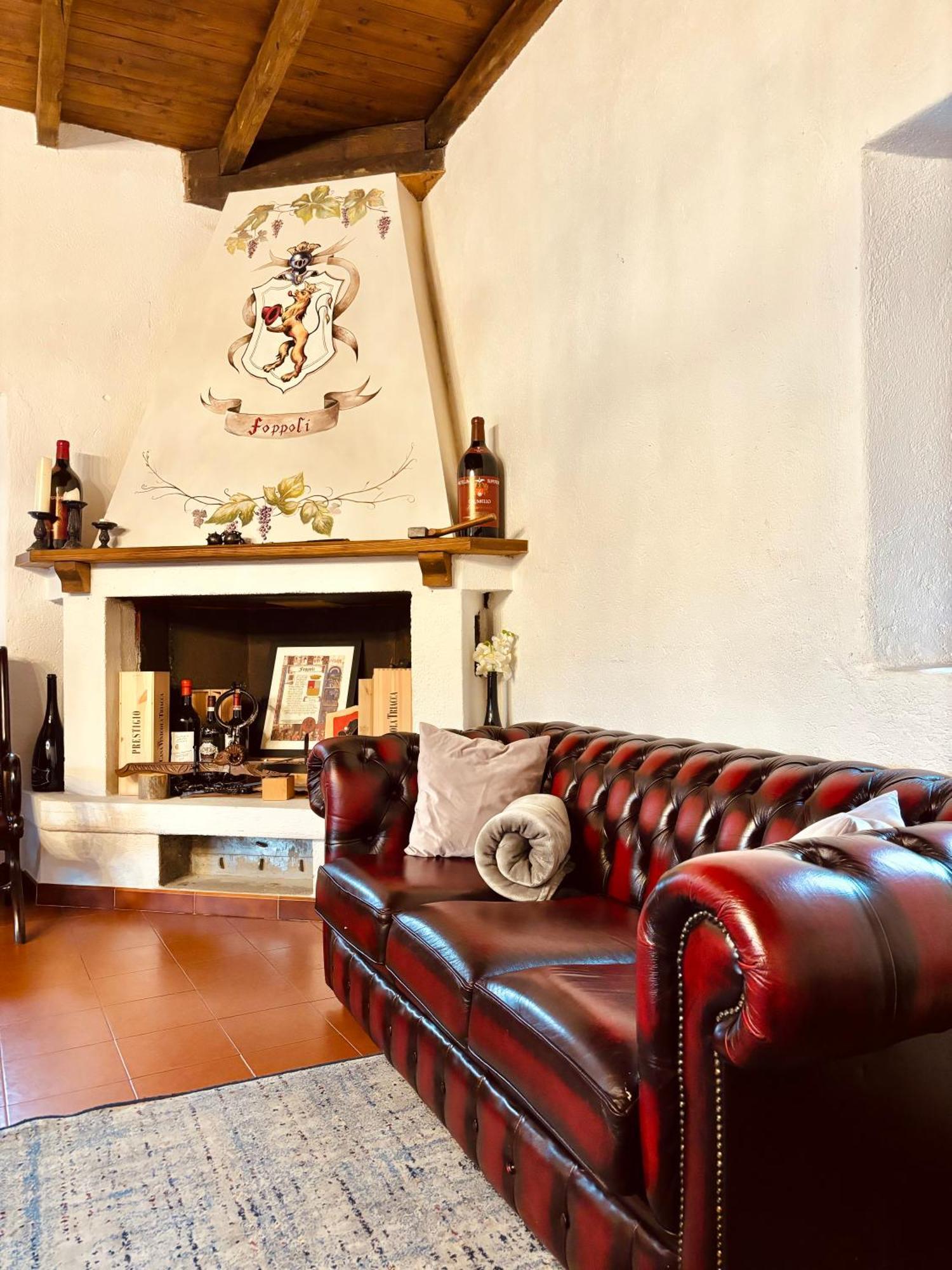 Foppoli Castle, Private 11Th Century Fortress With Panoramic View, Sauna And Hot Tub Overlooking The Valtellina Mazzo di Valtellina Eksteriør bilde